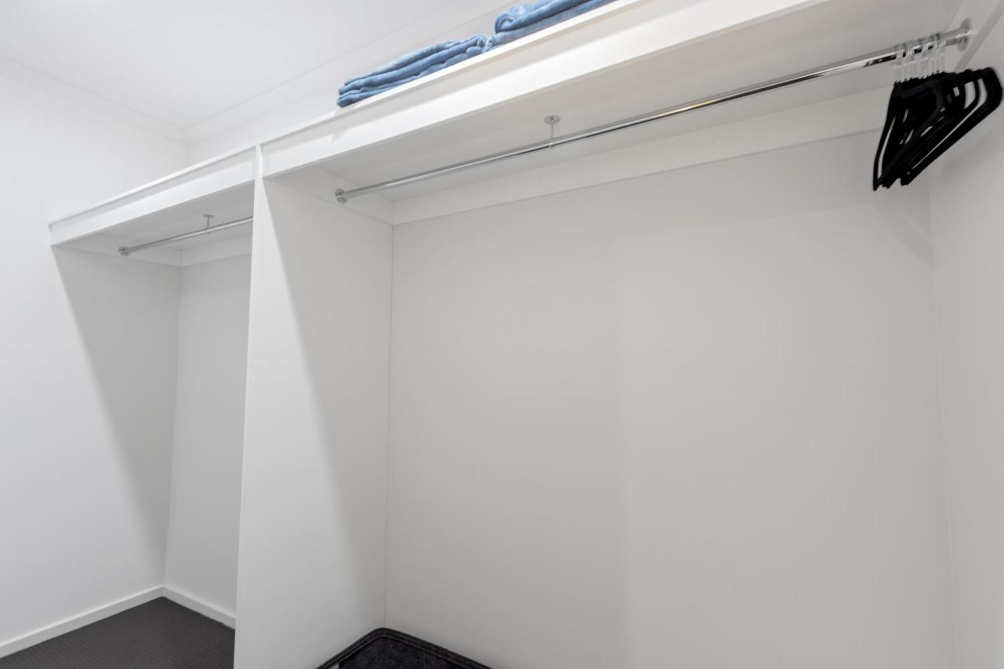 Entire 2 Storey In Tranmere Campbelltown